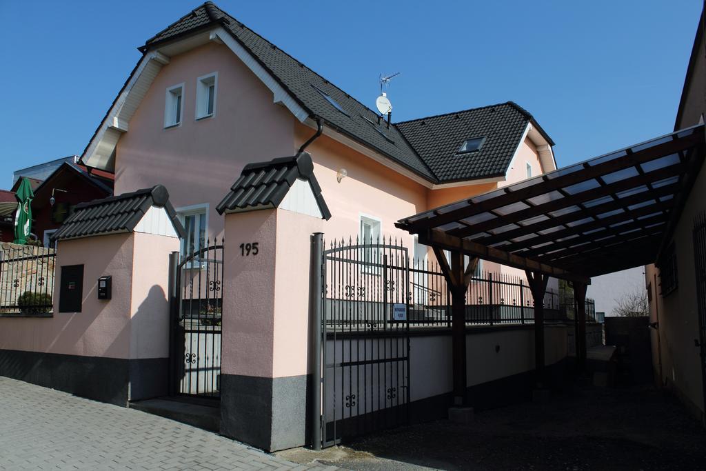 艾美达别墅酒店 Světlá nad Sázavou 客房 照片