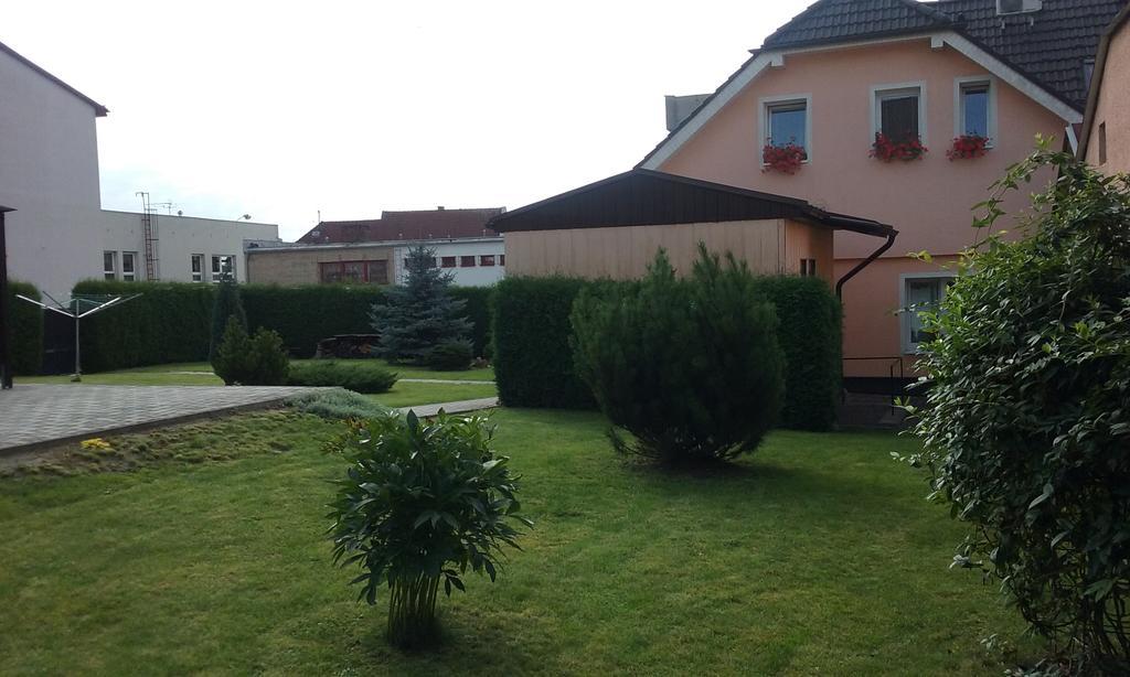 艾美达别墅酒店 Světlá nad Sázavou 外观 照片